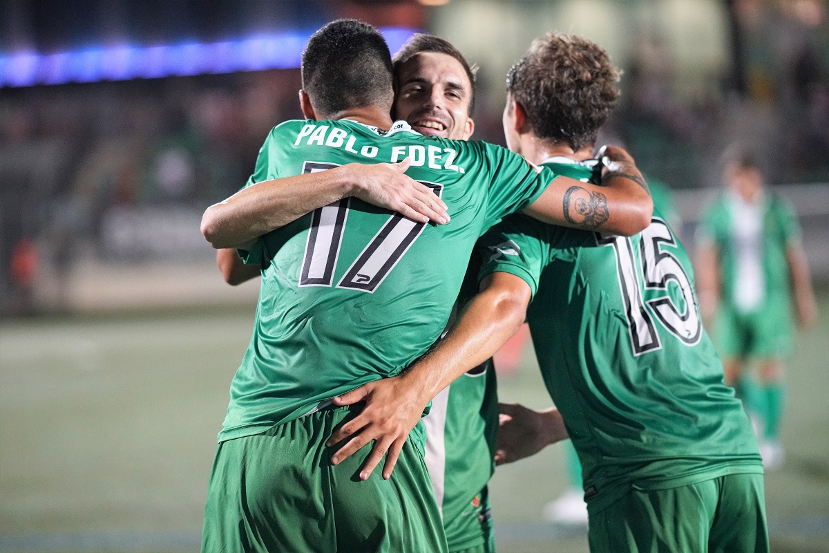 Celebrando el gol Celebrando el gol