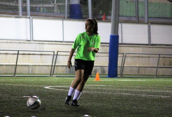 EL PRIMER EQUIP FEMENÍ COMENÇA A RODAR