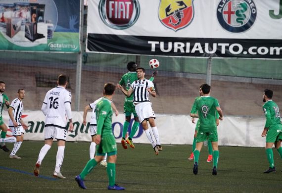 PERDEM DOS PUNTS EN EL TEMPS D’AFEGIT (2-2)