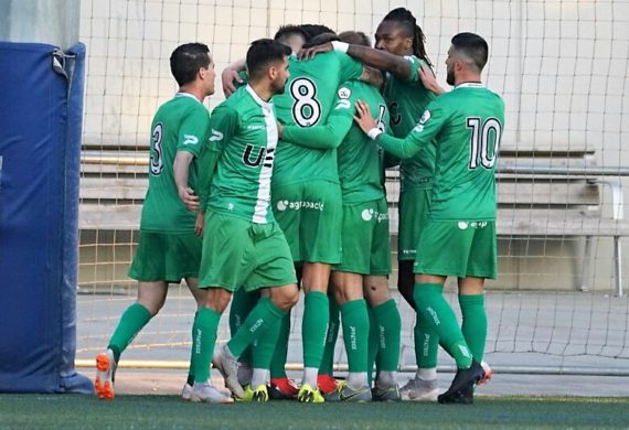 UNA VICTÒRIA QUE ENS PERMET TORNAR A LA ZONA DE PLAYOFF (2-1)