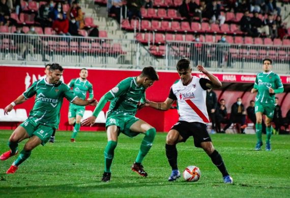 DERROTA POR LA MÍNIMA EN SEVILLA (1-0)