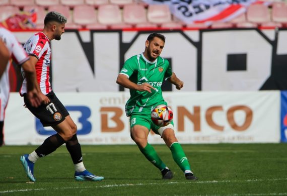 SD LOGROÑÉS 2-2 UE CORNELLÀ (CRÒNICA J9)