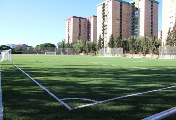 EL FÚTBOL BASE DE LA UE CORNELLÀ Y LA FUNDACIÓ UEC AMPLÍA SUS INSTALACIONES CON LA ESCUELA XALOC