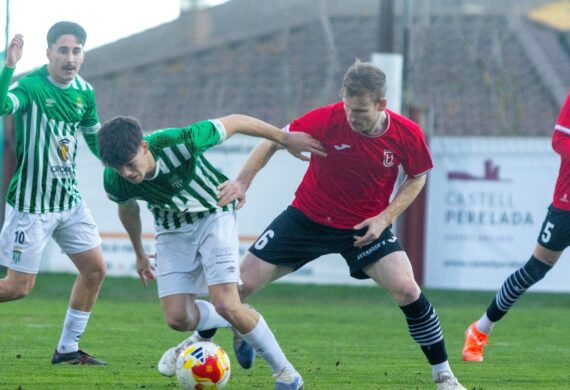 CF PERALADA 3-0 UE CORNELLÀ (J19 TERCERA RFEF)