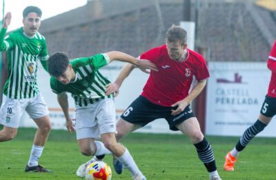 CF PERALADA 3-0 UE CORNELLÀ (J19 TERCERA RFEF)